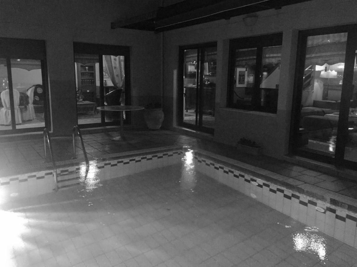4-Seasons Pool Villa Near Meteora Tríkala Exterior foto
